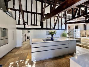 Photo 23- click for photo gallery